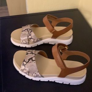 Woman’s sandals